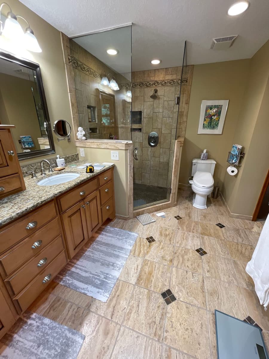 Before bathroom remodel Eden Prairie MN